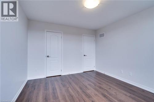 2367 Peppiatt Common, Burlington, ON - Indoor Photo Showing Other Room