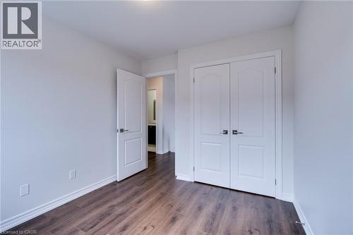 2367 Peppiatt Common, Burlington, ON - Indoor Photo Showing Other Room