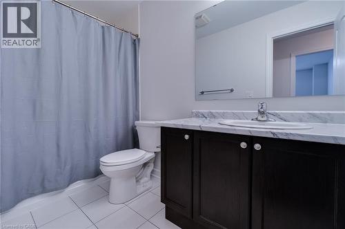 2367 Peppiatt Common, Burlington, ON - Indoor Photo Showing Bathroom