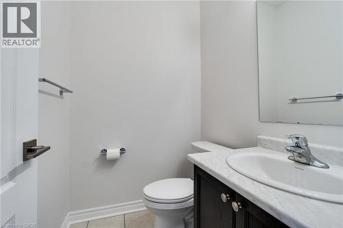 2367 Peppiatt Common, Burlington, ON - Indoor Photo Showing Bathroom