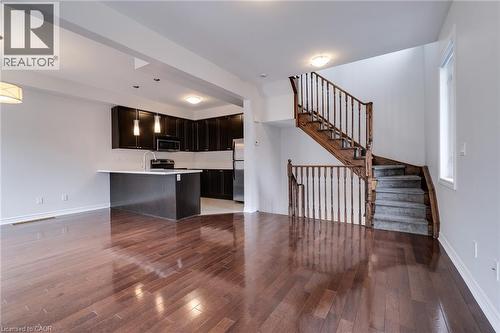 2367 Peppiatt Common, Burlington, ON - Indoor