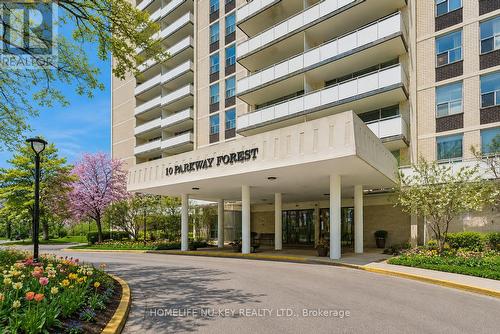 208 - 10 PARKWAY FOREST DRIVE  Toronto, ON M2J 1L3