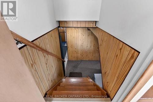 18 Fairway Drive, Hamilton, ON - Indoor Photo Showing Other Room