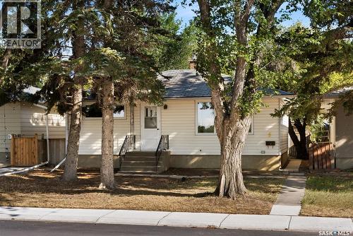 5 Dixon Crescent, Regina, SK - Outdoor