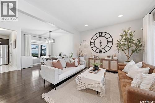 417 Golden Willow Way, Warman, SK - Indoor Photo Showing Living Room