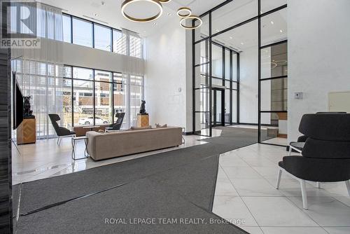 714 - 255 Bay Street, Ottawa, ON - Indoor Photo Showing Other Room