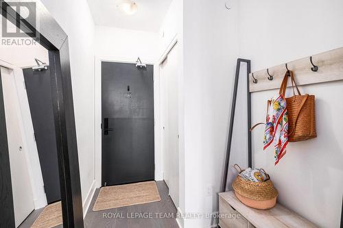 714 - 255 Bay Street, Ottawa, ON - Indoor Photo Showing Other Room