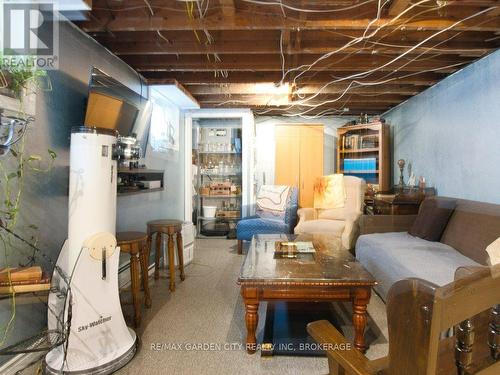 28 Charles Avenue, St. Catharines (Facer), ON - Indoor Photo Showing Basement