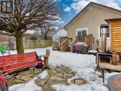 28 Charles Avenue, St. Catharines (Facer), ON - Outdoor With Deck Patio Veranda