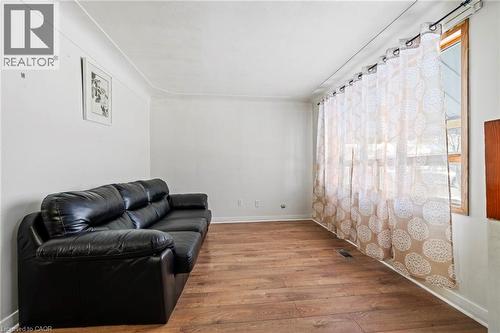 201 East 23Rd Street, Hamilton, ON - Indoor Photo Showing Other Room