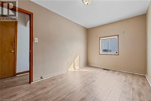 201 East 23Rd Street, Hamilton, ON - Indoor Photo Showing Other Room