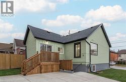 476 FERGUSON Avenue N Unit# B  Hamilton, ON L8L 4Z2