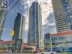 3509 - 2220 LAKE SHORE BOULEVARD W  Toronto, ON M8V 1A4