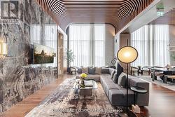 822 - 3240 WILLIAM COLTSON AVENUE  Oakville, ON L6H 8C8