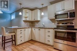 LOWER - 19 PEACHTREE CRESCENT  Guelph (Willow West/Sugarbush/West Acres), ON N1H 8K5