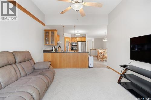 1134 Degelman Drive, Regina, SK - Indoor Photo Showing Other Room