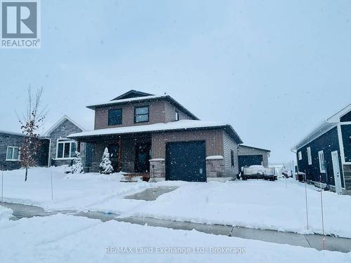 660 GLORIA STREET  North Huron (Blyth), ON N0G 2W0