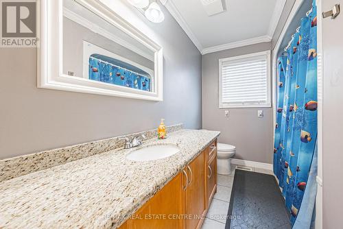 6 Second Road W, Hamilton, ON - Indoor Photo Showing Bathroom