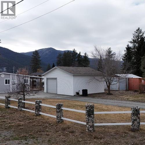 448 Dodding Avenue  Merritt, BC V0K 1Y0