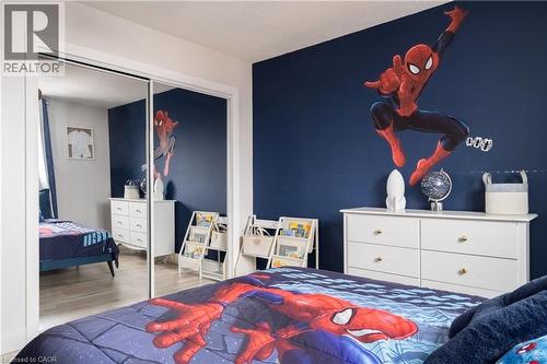 30 Buchanan Crescent, Thorold, ON - Indoor Photo Showing Bedroom
