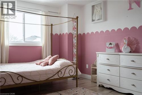 30 Buchanan Crescent, Thorold, ON - Indoor Photo Showing Bedroom