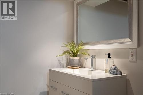 30 Buchanan Crescent, Thorold, ON - Indoor