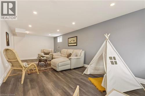 51 Fonthill Road, Hamilton, ON - Indoor