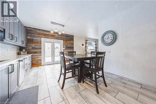 6 Second Road W, Hamilton, ON - Indoor