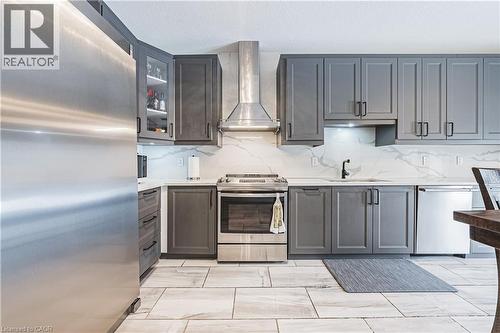 6 Second Road W, Hamilton, ON - Indoor Photo Showing Kitchen