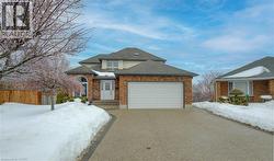 224 BREMBEL Court  Kitchener, ON N2B 3T7