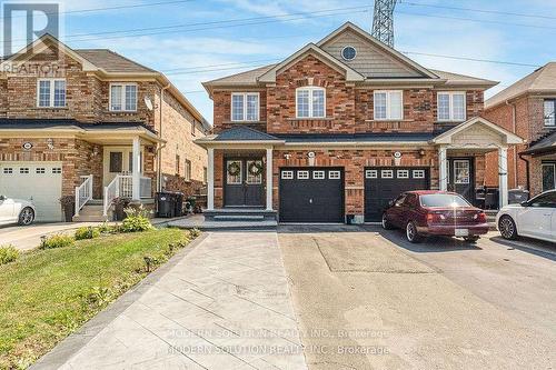 67 ROUNDSTONE DRIVE  Brampton, ON L6X 0K4