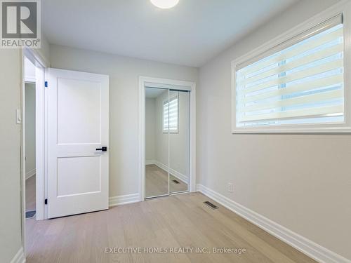 2685 Windjammer Road, Mississauga, ON - Indoor Photo Showing Other Room