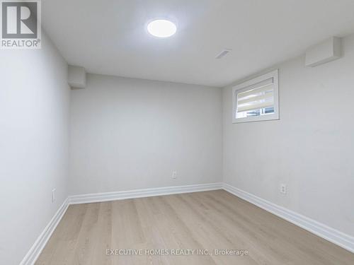 2685 Windjammer Road, Mississauga, ON - Indoor Photo Showing Other Room