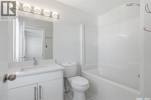 111 Stromberg Crescent, Saskatoon, SK - Indoor Photo Showing Bathroom