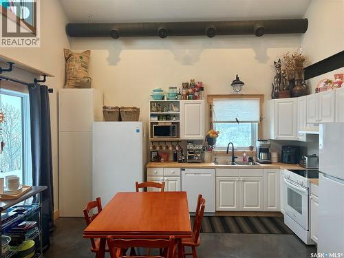 29 Riverview Road, Rosthern Rm No. 403, SK - Indoor Photo Showing Kitchen With Double Sink