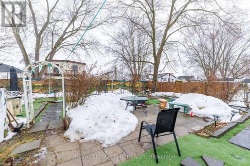 7 Vera Street, St. Catharines (Western Hill), ON - Outdoor