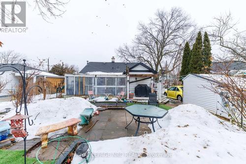 7 Vera Street, St. Catharines (Western Hill), ON - Outdoor