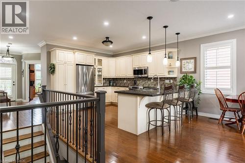 13 Iron Bridge Court, Caledonia, ON - Indoor Photo Showing Kitchen With Upgraded Kitchen