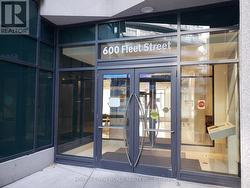 LPH03 - 600 FLEET STREET  Toronto, ON M5V 1B7