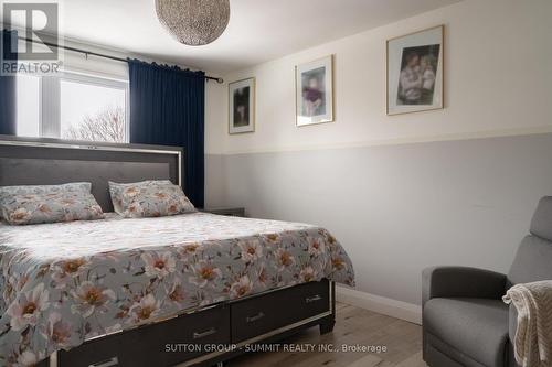 30 Buchanan Crescent, Thorold, ON - Indoor Photo Showing Bedroom