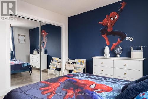 30 Buchanan Crescent, Thorold, ON - Indoor Photo Showing Bedroom