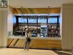 199 BAY STREET Toronto, ON M5L 1G5