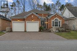 86 COUPLES GALLERY  Whitchurch-Stouffville, ON L4A 1M7