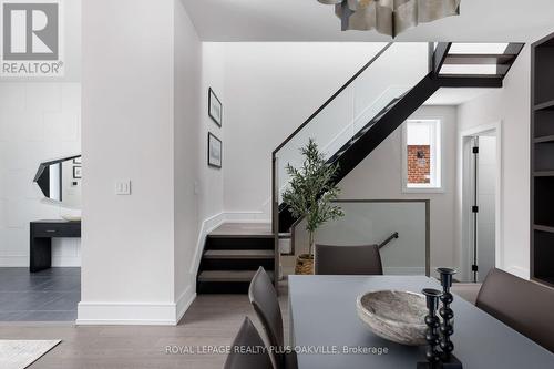 367 Manor Road E, Toronto, ON - Indoor