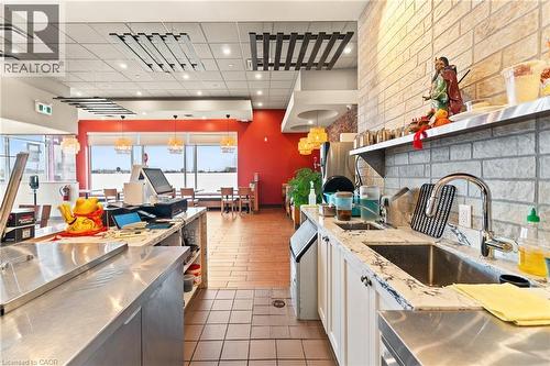 516 Centennial Parkway Unit# 101, Hamilton, ON 