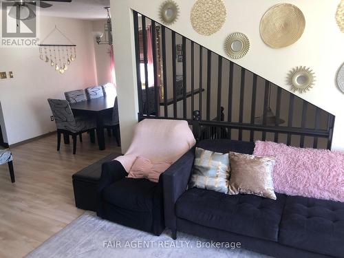 562 Erinbrook Drive, Kitchener, ON - Indoor