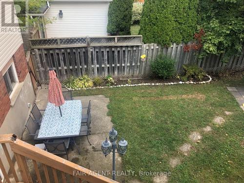 562 Erinbrook Drive, Kitchener, ON - Outdoor