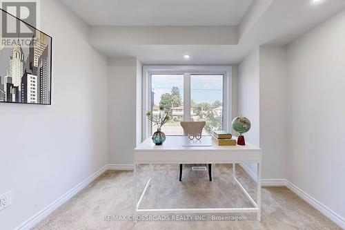 384 Okanagan Path, Oshawa, ON - Indoor