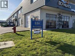 3 816 BOYD STREET  New Westminster, BC V3M 6N1