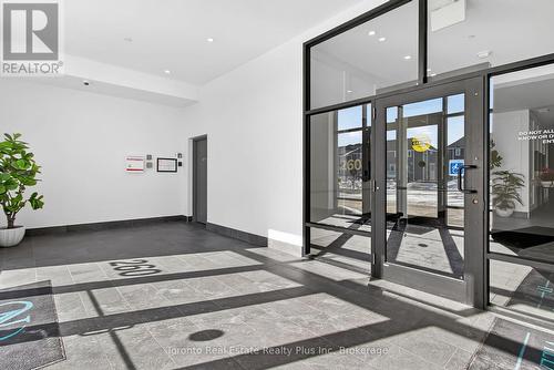1109 - 260 Villagewalk Boulevard, London North, ON - Indoor Photo Showing Other Room